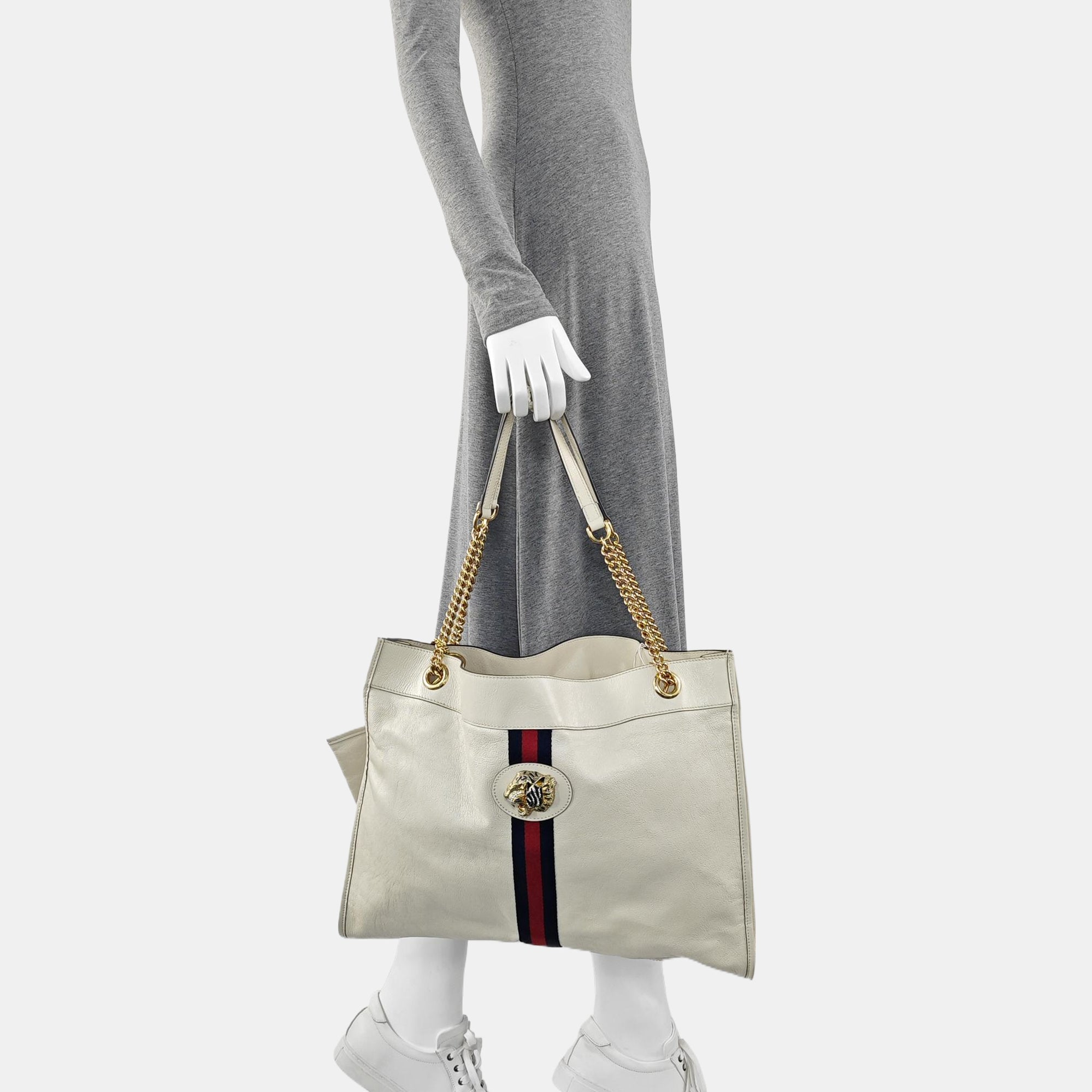 Authenticated pre-owned  Rajah Calfskin White - Shoulder Bag at Looply