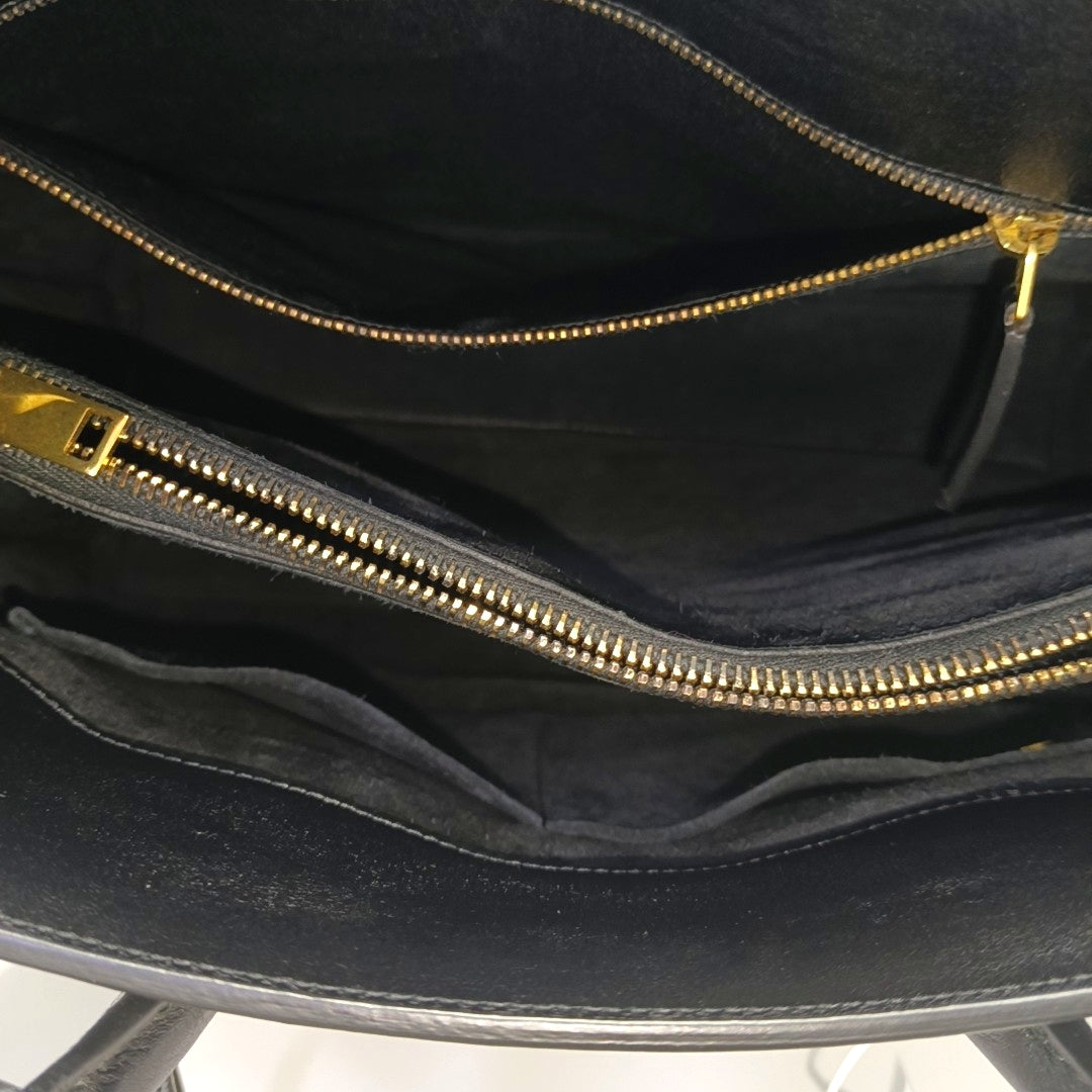 SAC DE JOUR Small Calfskin Black