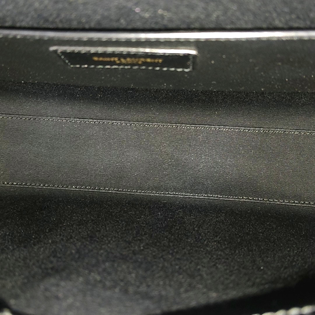 MANHATTAN Medium Calfskin Black