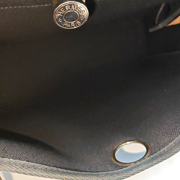 Authenticated pre-owned  Herbag 28 Canvas Black - Shoulder Bag at Looply