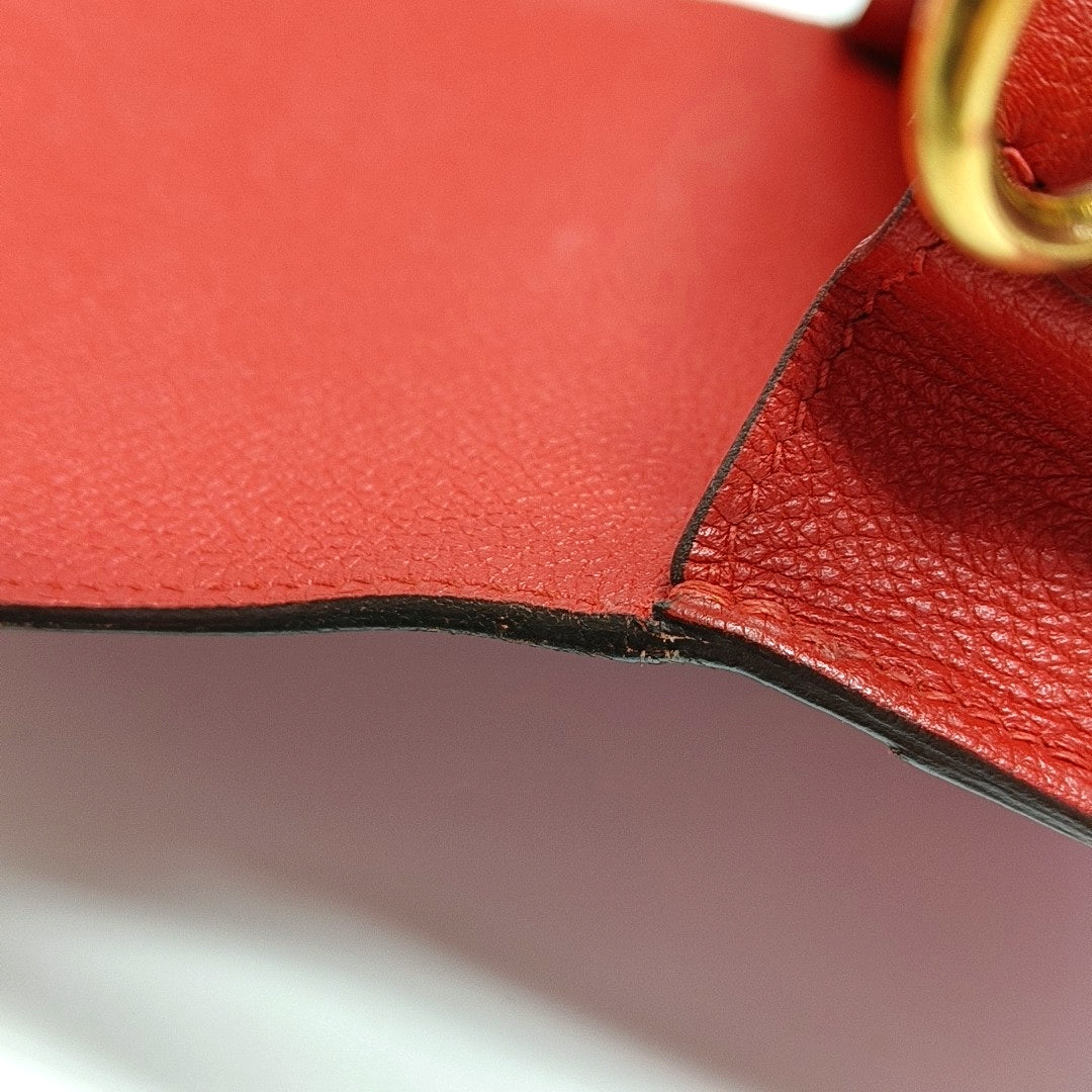 Authenticated pre-owned  Roulis 18 Evercolor Red - Crossbody Bag at Looply