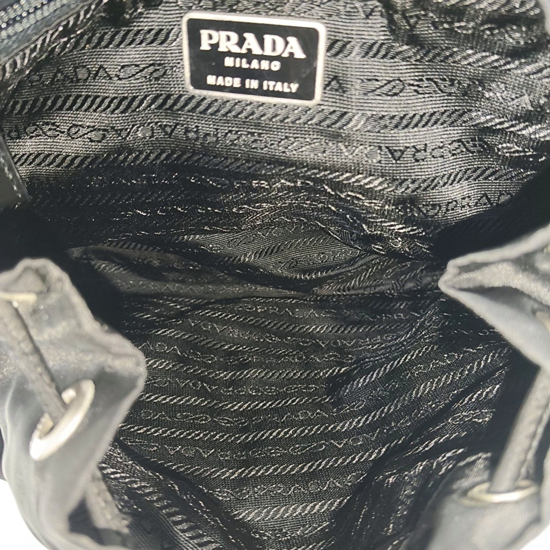 Vela Small Nylon Black