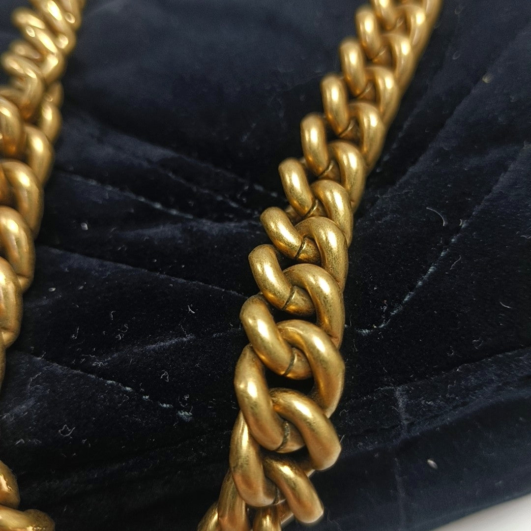 Authenticated pre-owned  GG Marmont Medium Velvet Black - Shoulder Bag at Looply