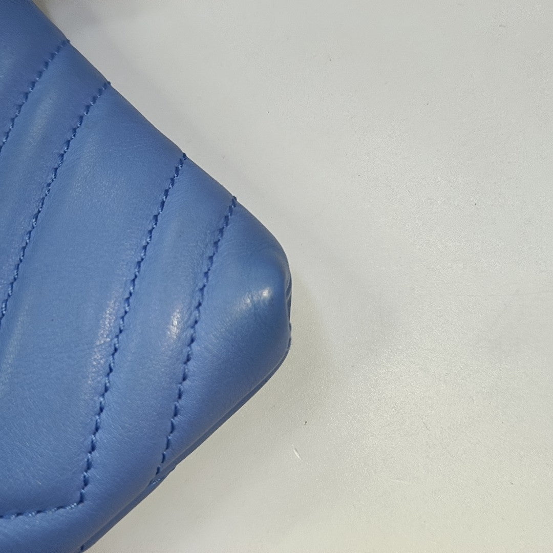 Authenticated pre-owned  GG Marmont Mini Calfskin Blue - Shoulder Bag at Looply