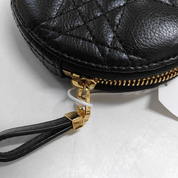 Authenticated pre-owned  Dior Caro Calfskin Black - Crossbody Bag at Looply