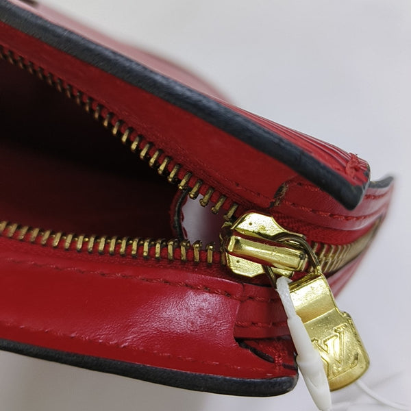 Authenticated pre-owned  Saint Jacques PM Epi Red - Top Handle Bag at Looply