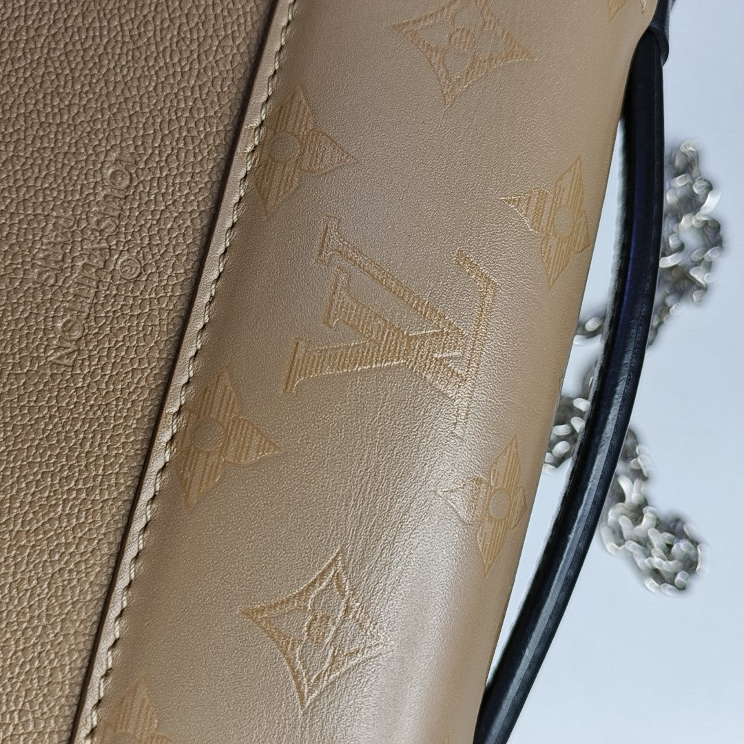 VERY Monogram Calfskin Brown