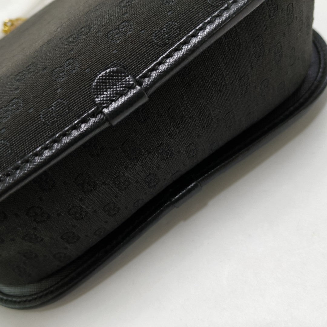 Monogram Canvas Black
