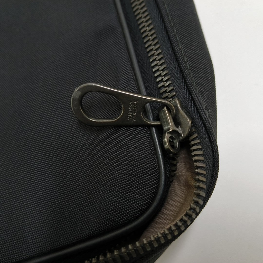 Canvas Black