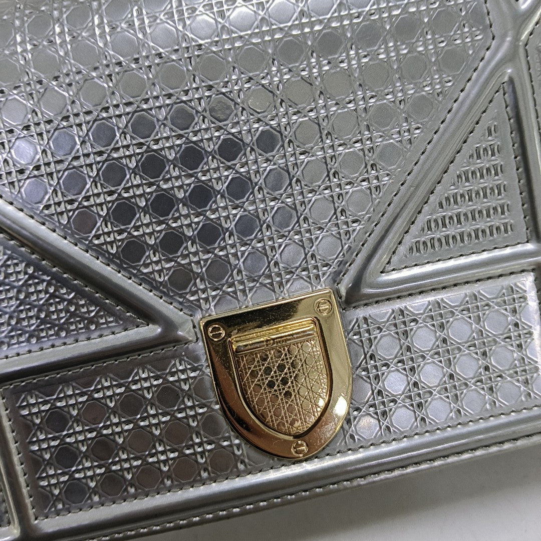 Diorama Cannage Calfskin Silver