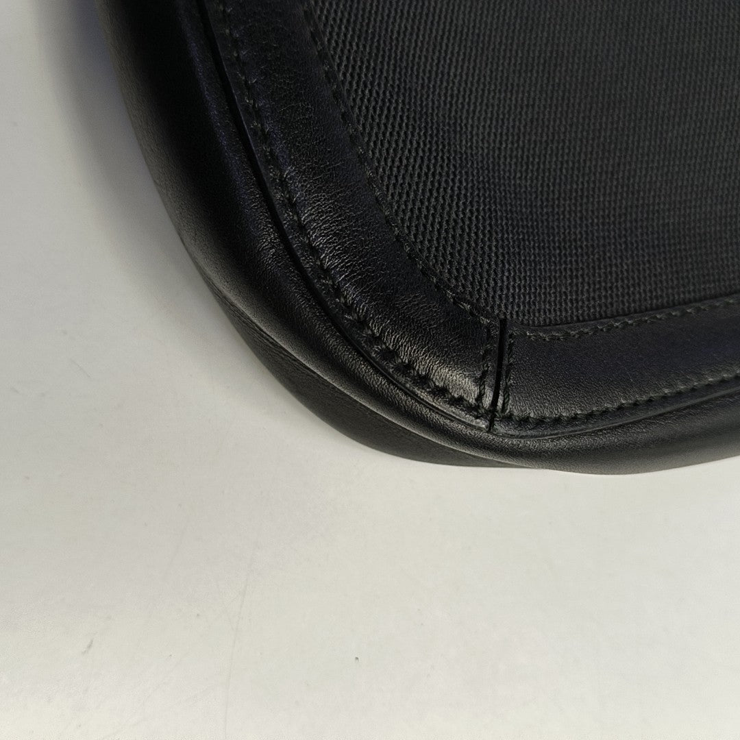 Canvas Gray