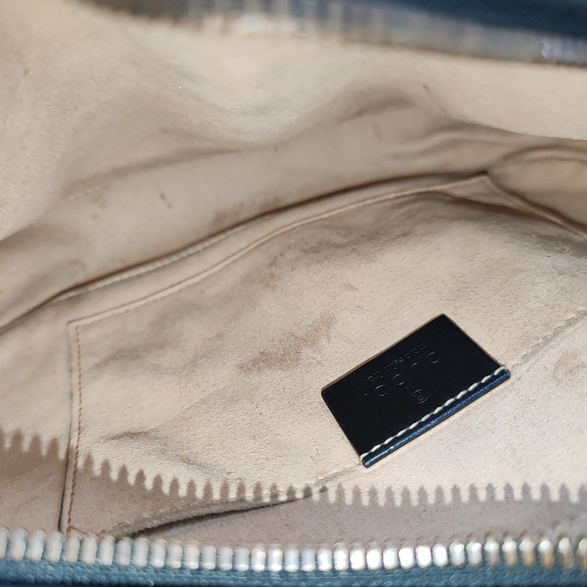 GG Marmont Small Quilted Calfskin Black
