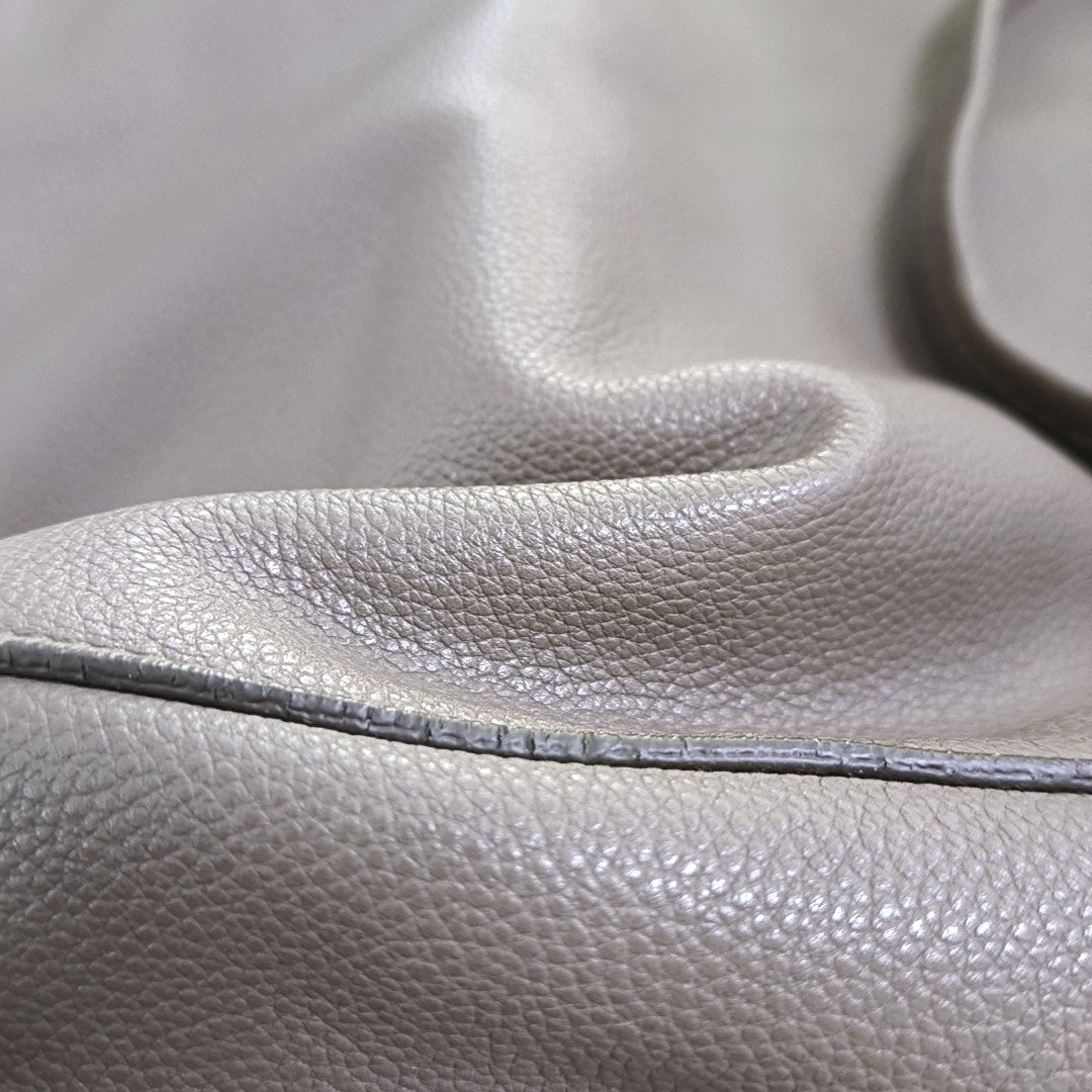 CABAS PHANTOM Small Calfskin Gray