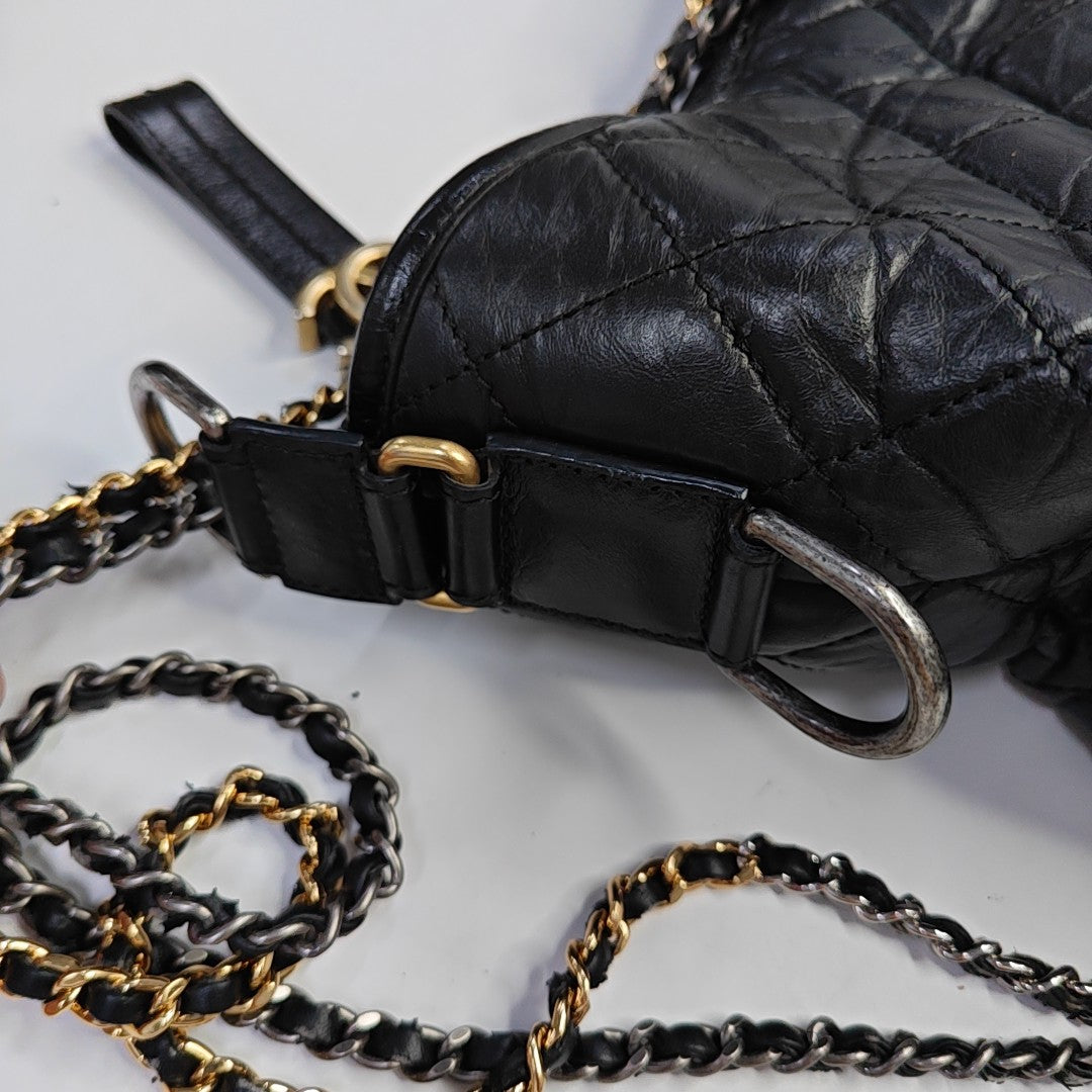GABRIELLE Medium Quilted Lambskin Black