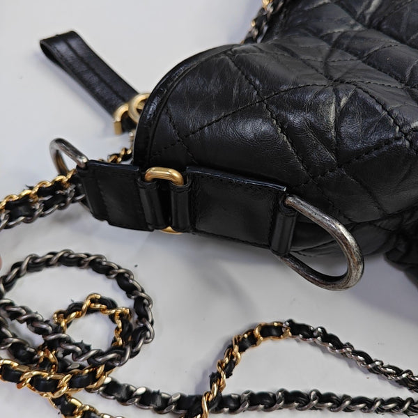 GABRIELLE Medium Quilted Lambskin Black