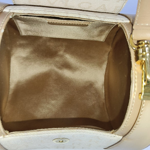 B ZERO Canvas Beige