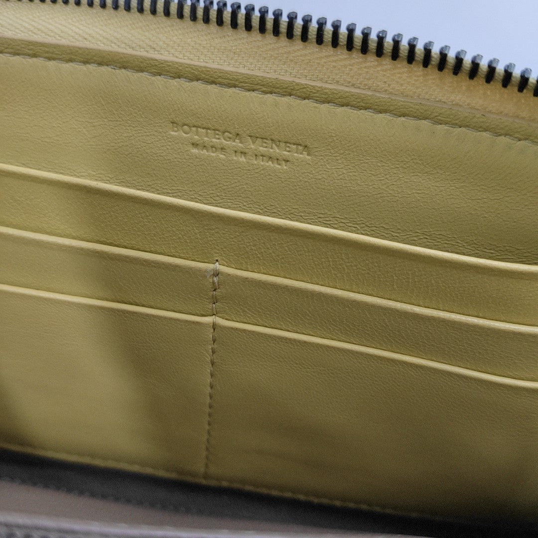 Calfskin Wallet Green