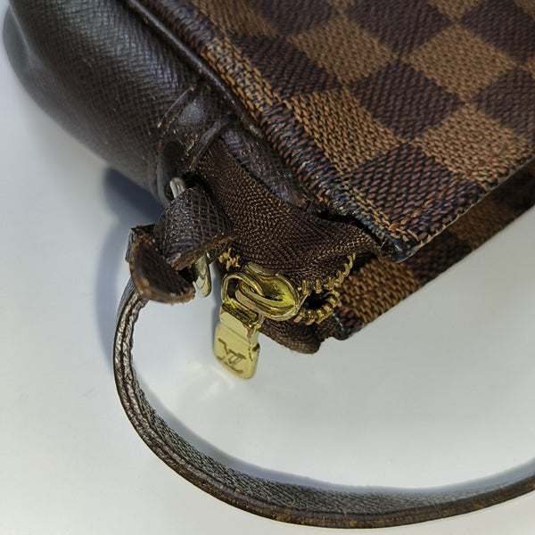 TROUSSE MAKE UP Damier Ebene Coated Canvas Brown