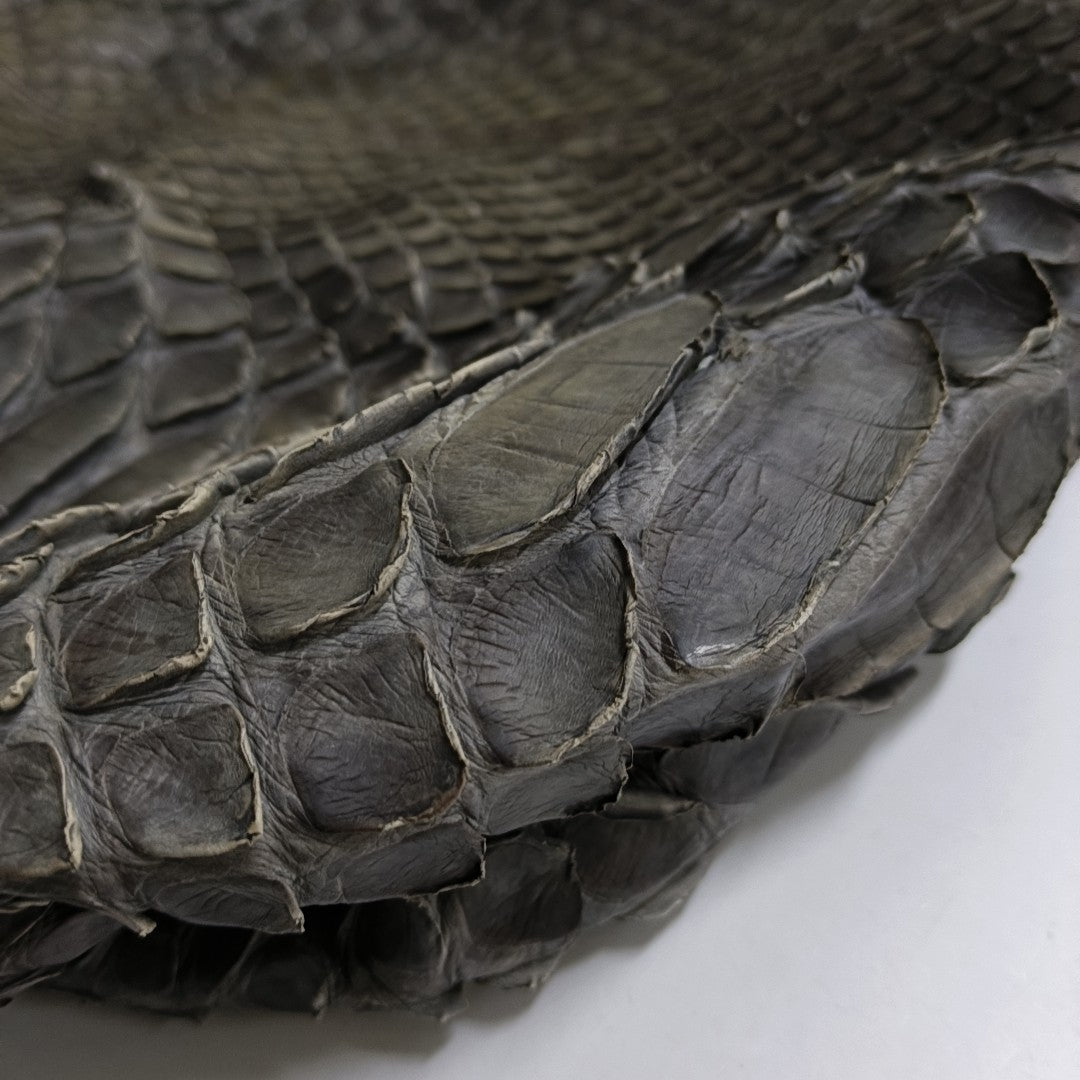 Bamboo 1947 Python Gray