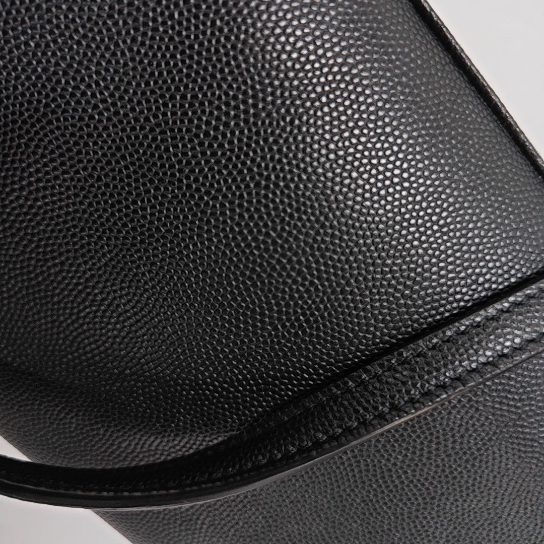 WEST HOLLYWOOD Calfskin Black