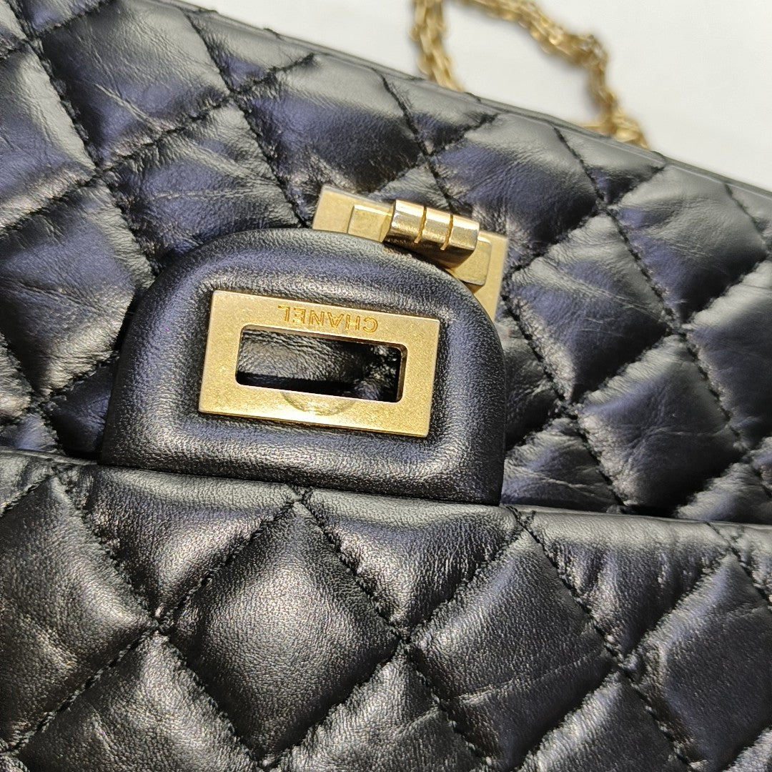 2.55 225 (small) Quilted Calfskin Black