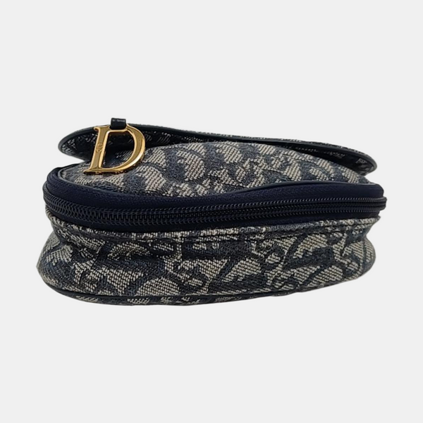 Authenticated pre-owned  Saddle Oblique Canvas Blue - Clutch at Looply