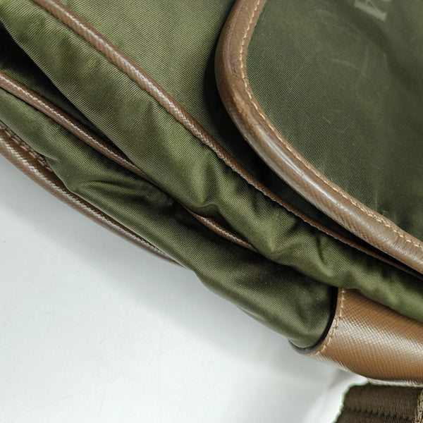 Nylon Green