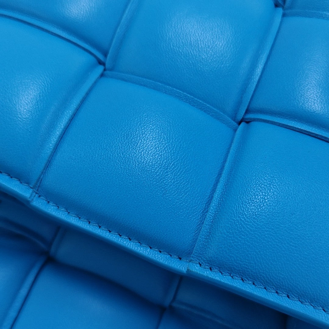 Cassette Lambskin Blue