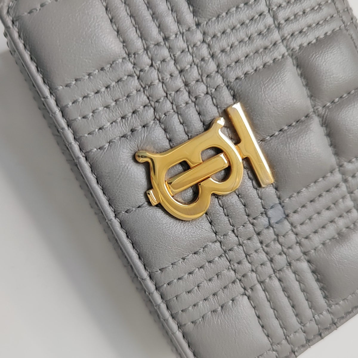 Quilted Lambskin Wallet Gray