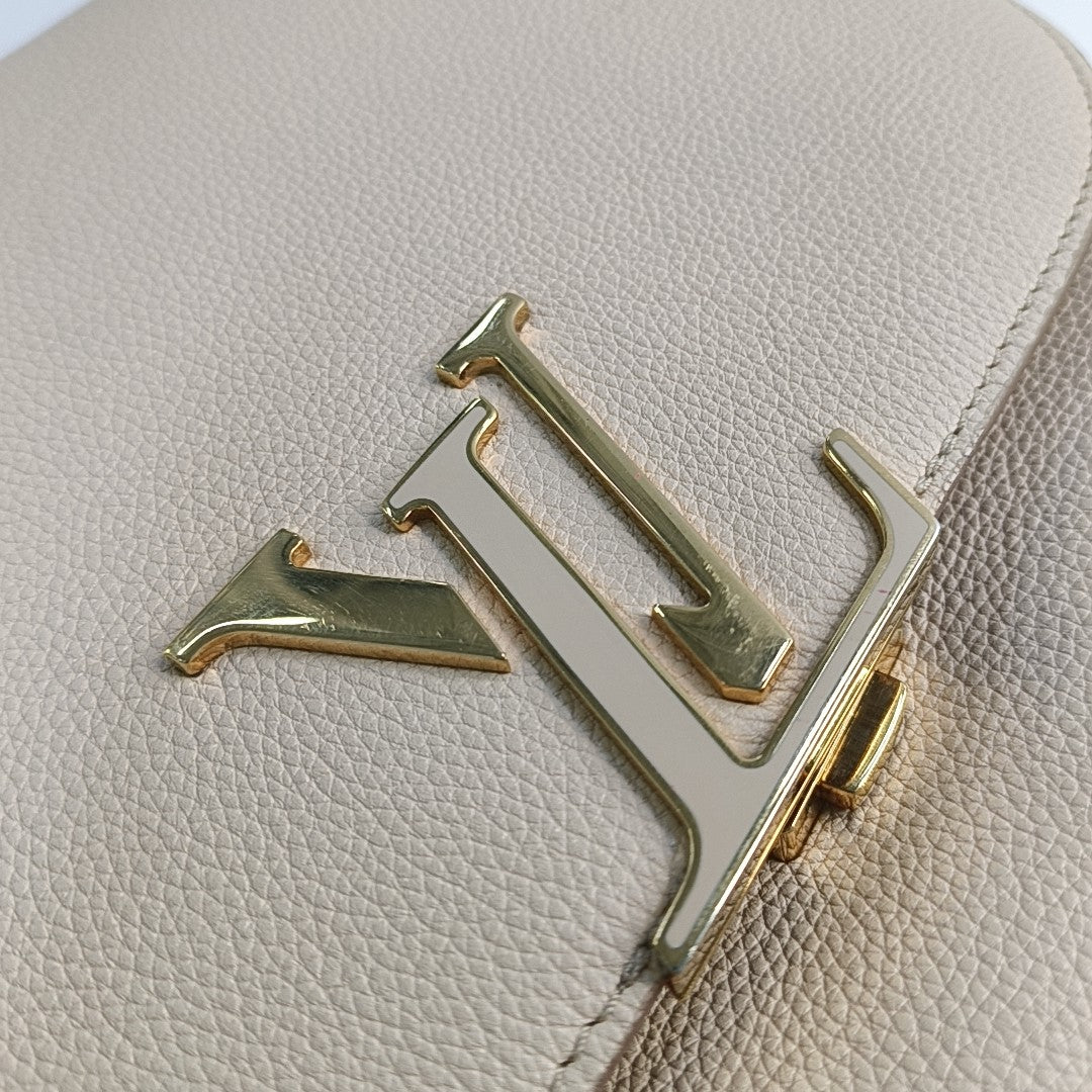 VOLTA Calfskin Beige