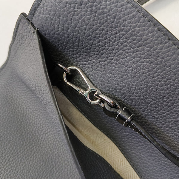 T Pouch Calfskin Gray