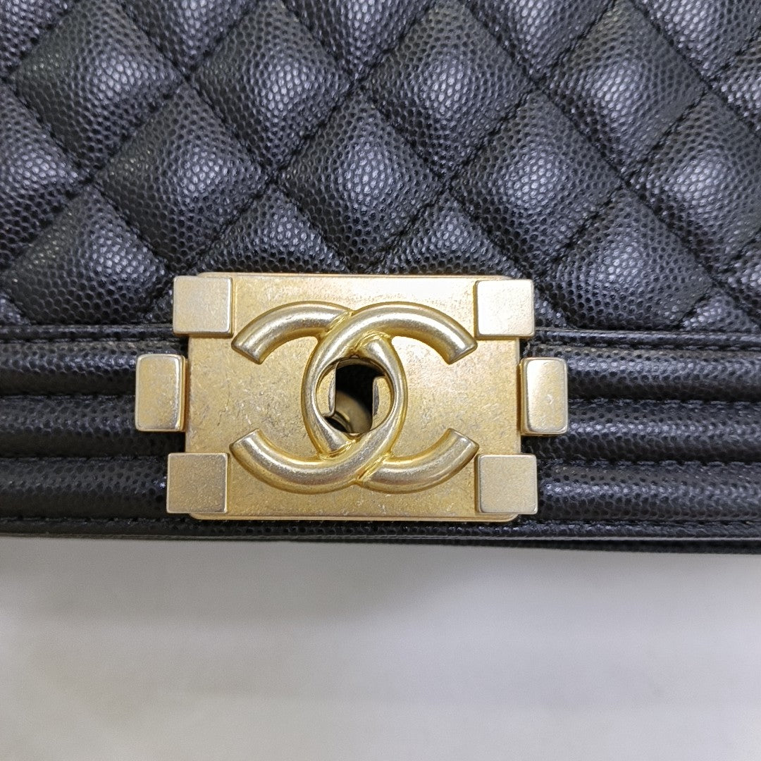 BOY CHANEL Medium Quilted Grained Calfskin Black