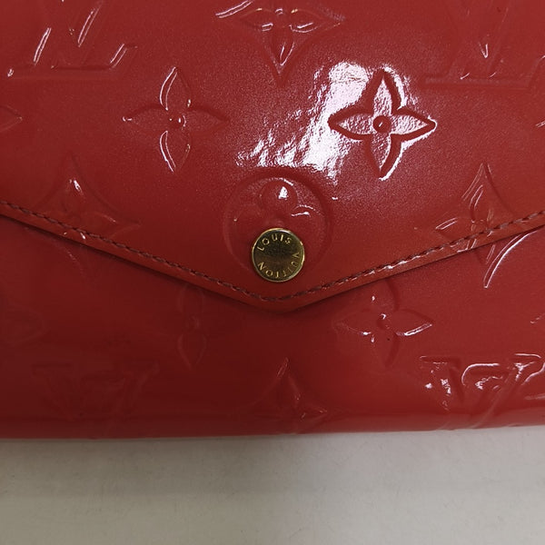JEANNE Monogram Patent Leather Pink Wallet