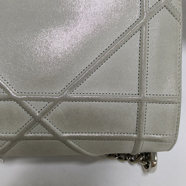 Diorama Small Cannage Calfskin Silver