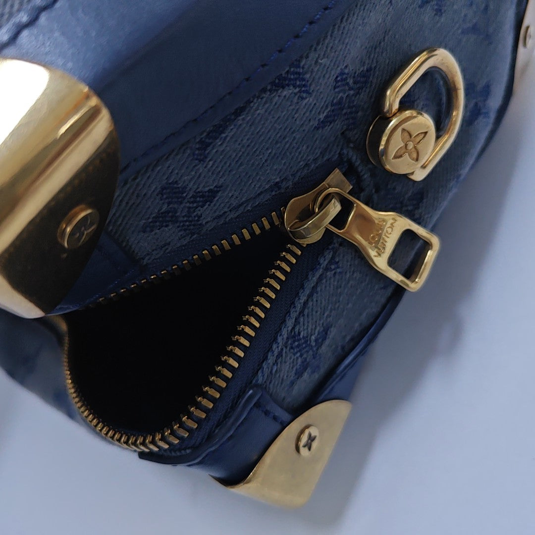 SOFT TRUNK Monogram Denim Blue