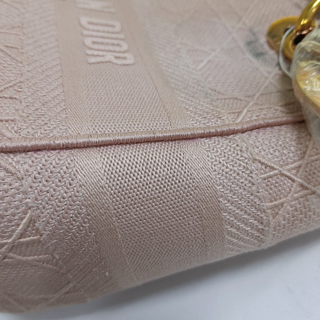 Lady D-Lite Medium Cannage Canvas Pink