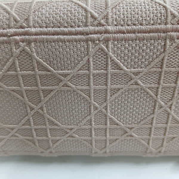 Lady D-Lite Medium Cannage Canvas Pink