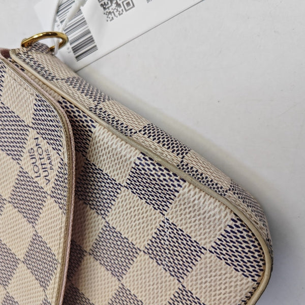 Authenticated pre-owned  Félicie Damier Azur Coated Canvas White - Crossbody Bag at Looply