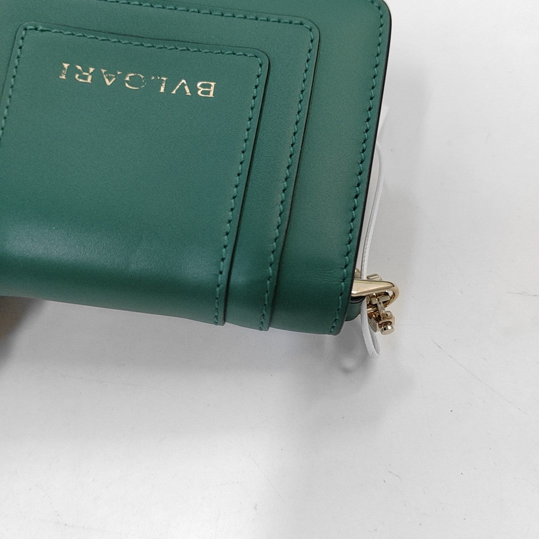 SERPENTI FOREVER Quilted Calfskin Green