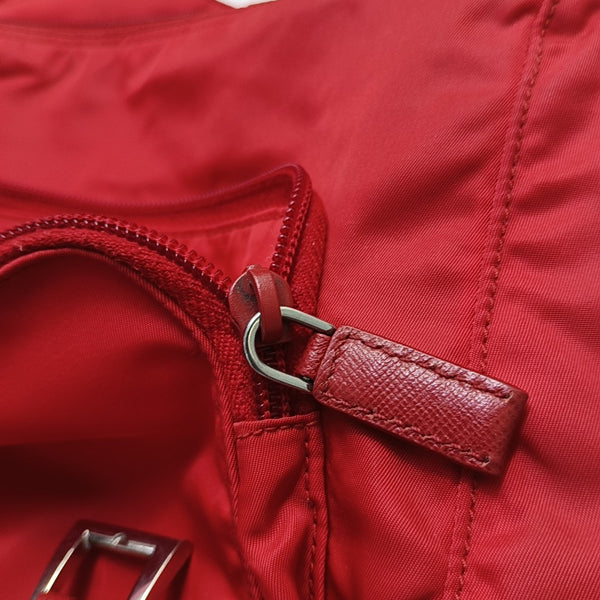 Nylon Red