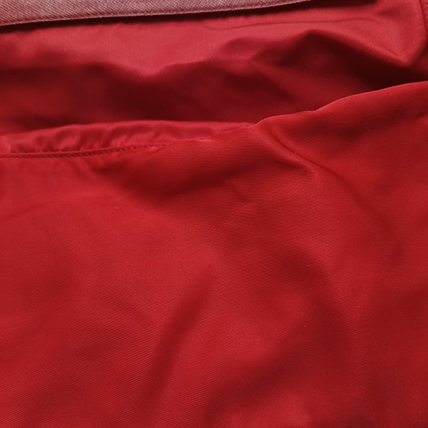 Nylon Red