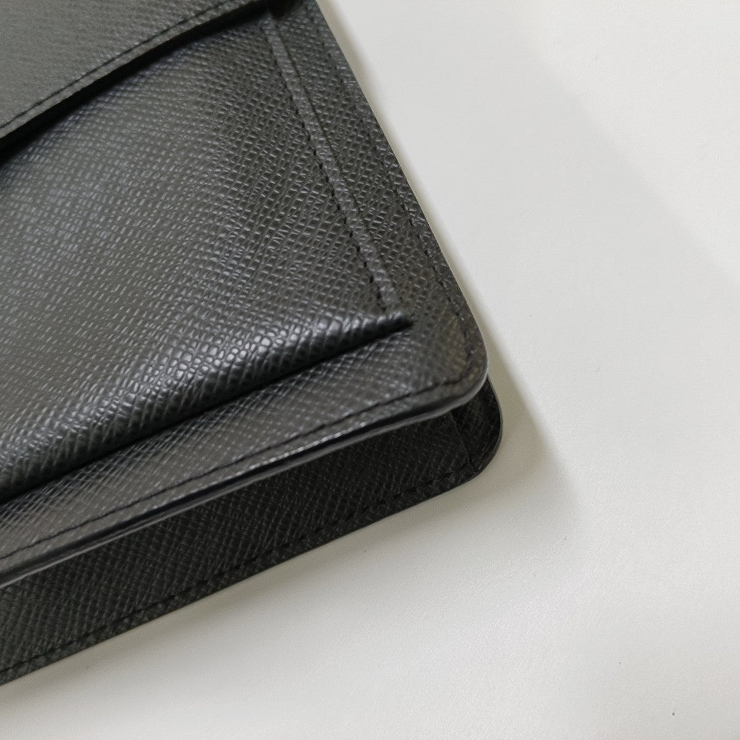 BELAIA Calfskin Black