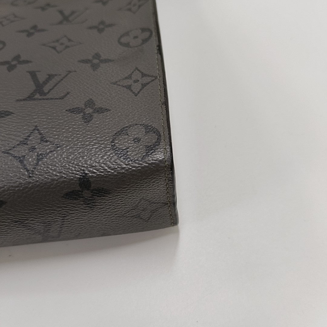 Pochette Voyag MM Monogram Coated Canvas Gray