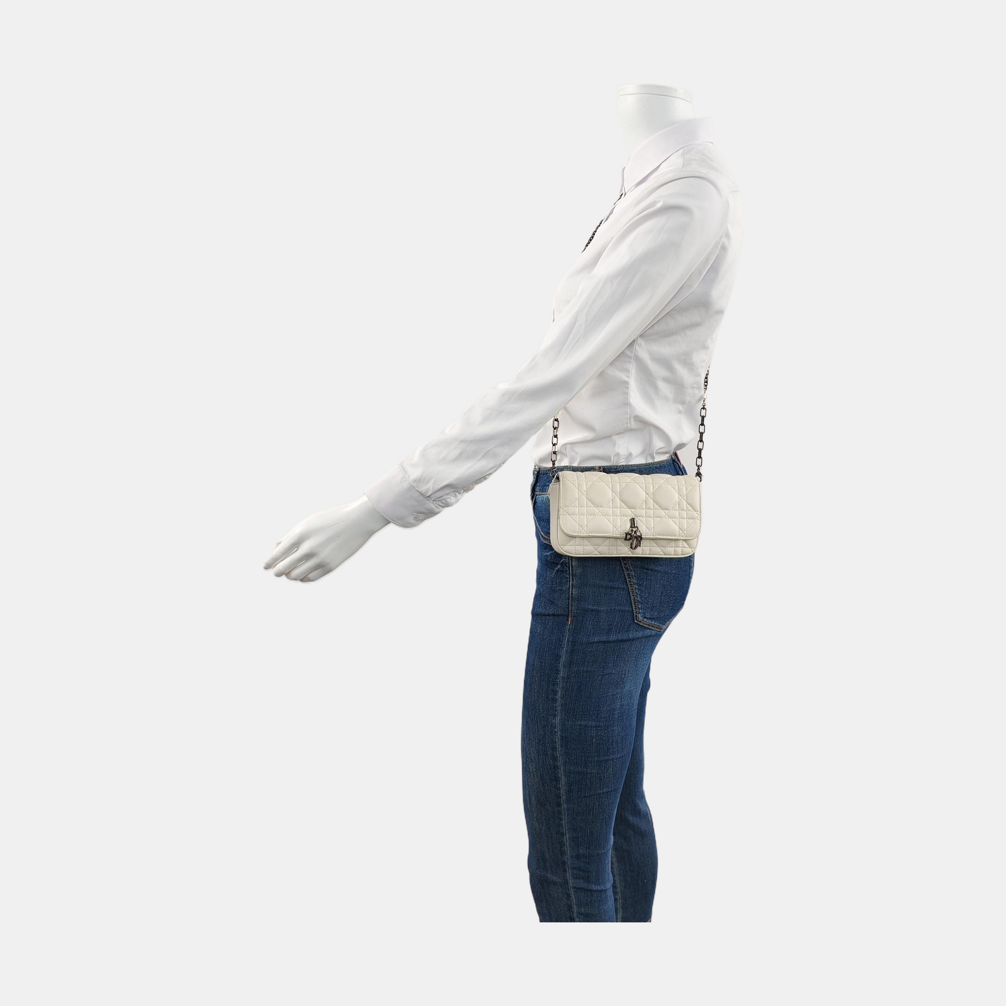 Authenticated pre-owned  Lady Dior Lambskin White - Shoulder Bag at Looply
