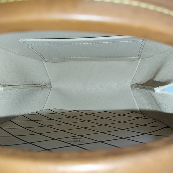 BOITE CHAPEAU PM Calfskin Brown