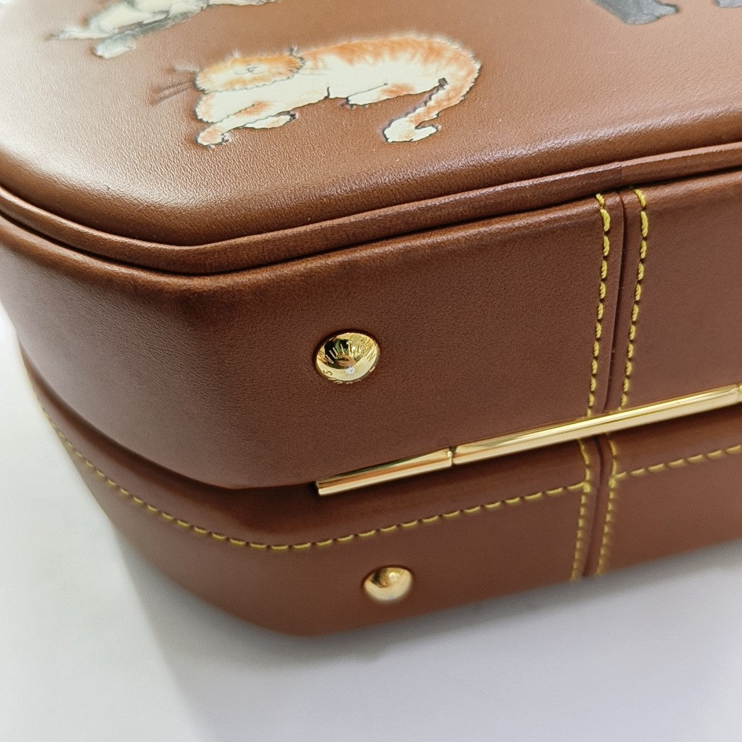 BOITE CHAPEAU PM Calfskin Brown