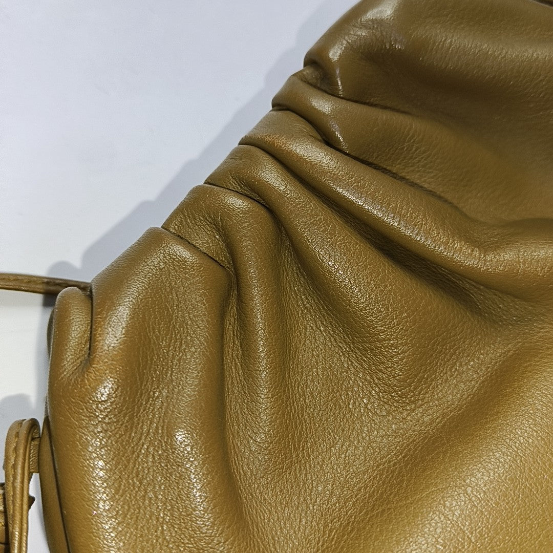 The Pouch Mini Calfskin Brown