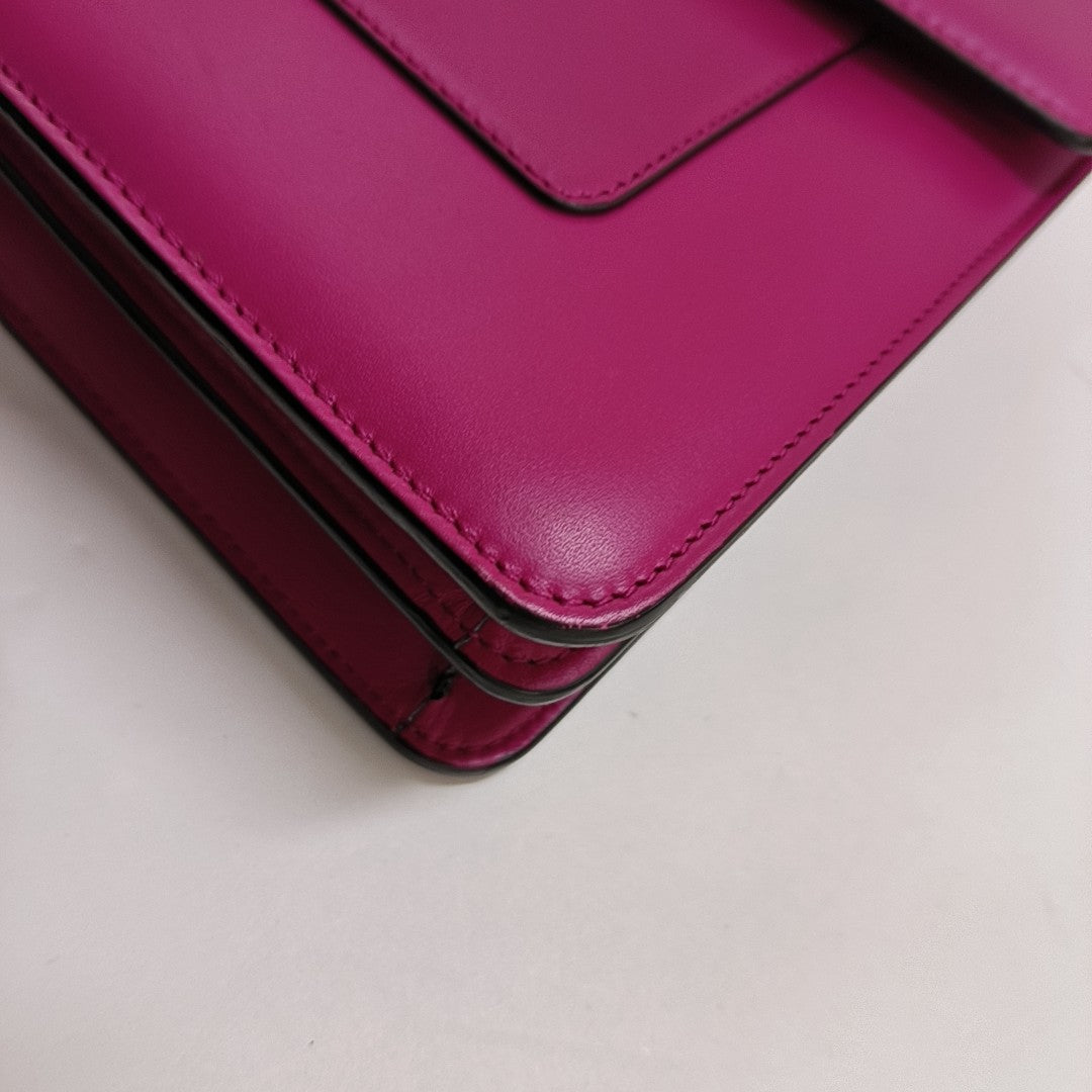 SERPENTI FOREVER Medium Quilted Calfskin Red