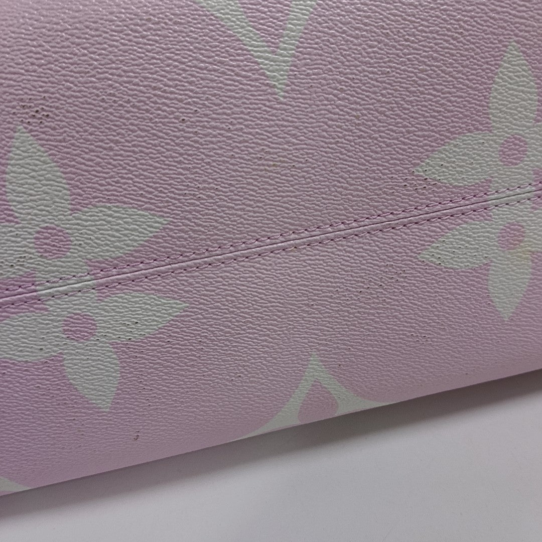 ONTHEGO GM Monogram Coated Canvas Pink