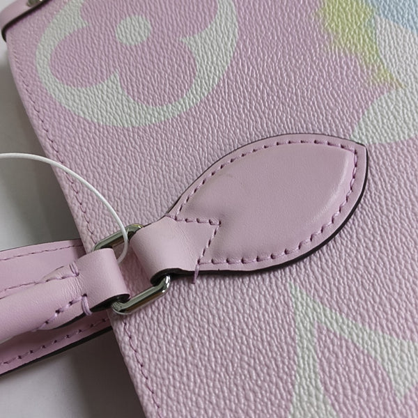 ONTHEGO GM Monogram Coated Canvas Pink